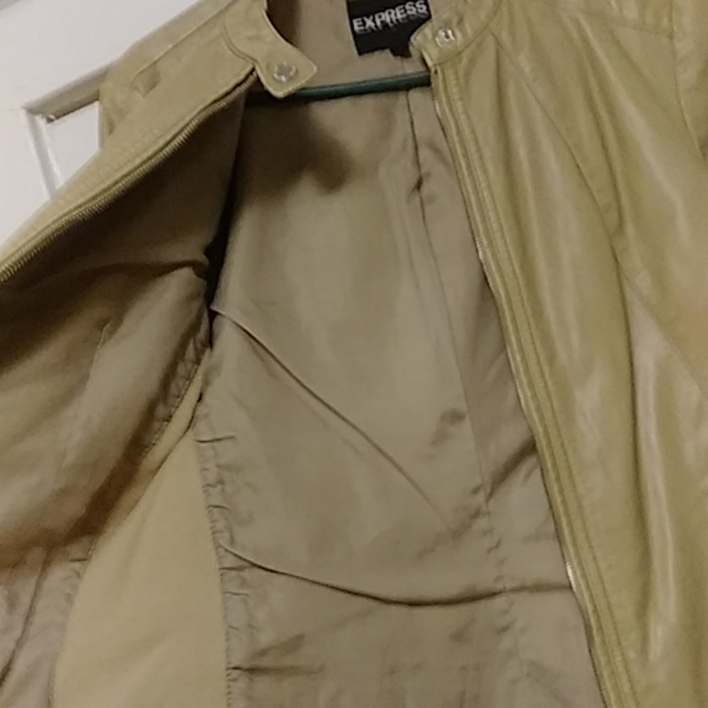 Express Med Jacket - Picture 2 of 4